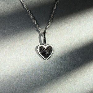 Black spinel heart shaped pendant necklace